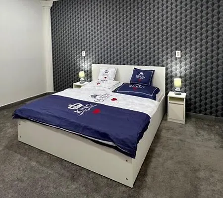 Adel Apartman Kisujszallas Kültér fotó